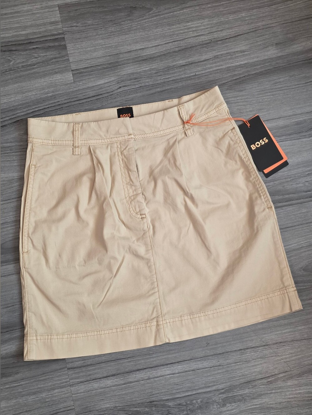 Hugo Boss Women Casual Cotton Chino Skirt  Open Beige  Size 4 NWT $128